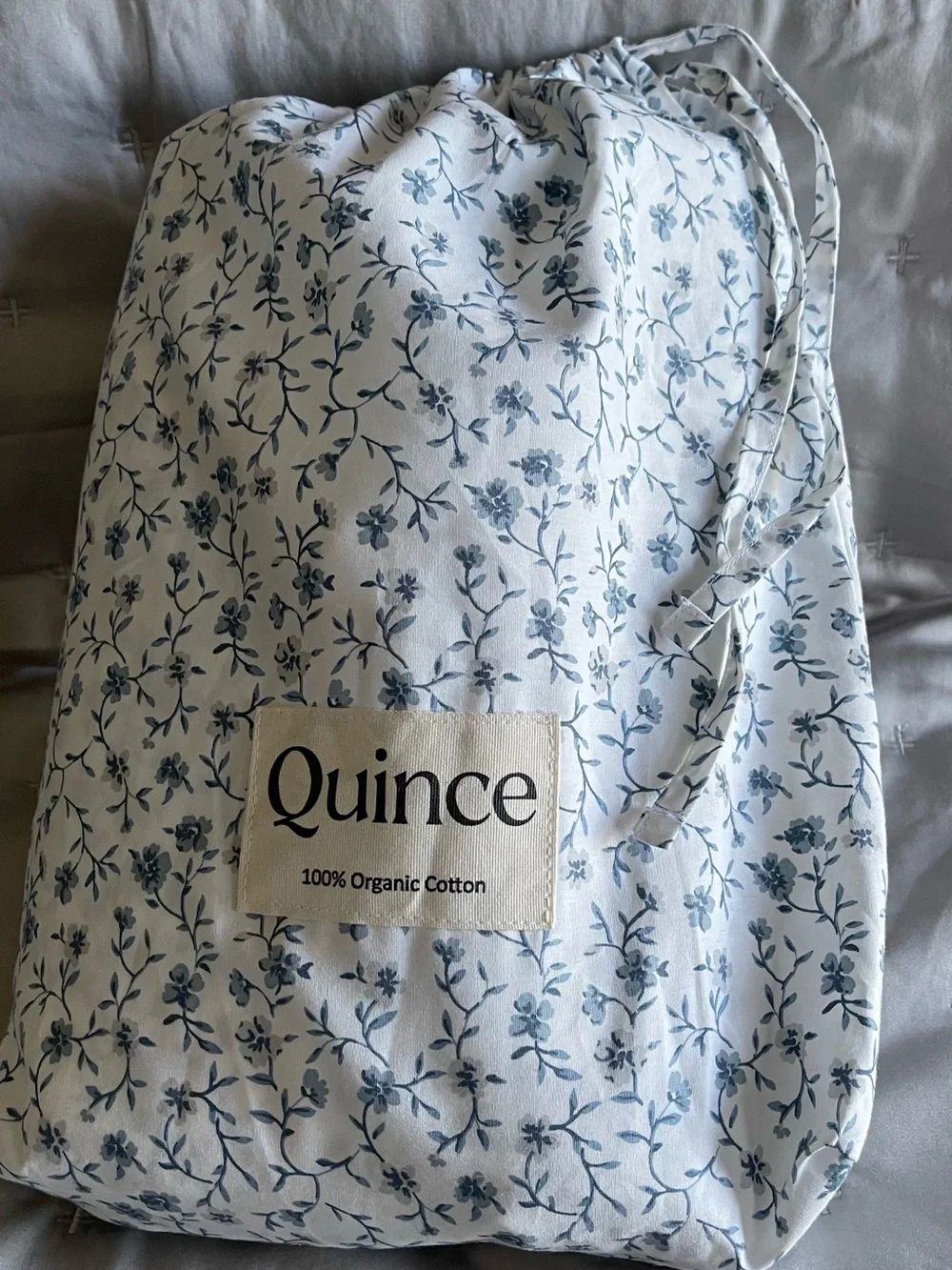 NEW Quince Organic Crisp Percale Floral Duvet Cover, Full/Queen (Blue Florette)